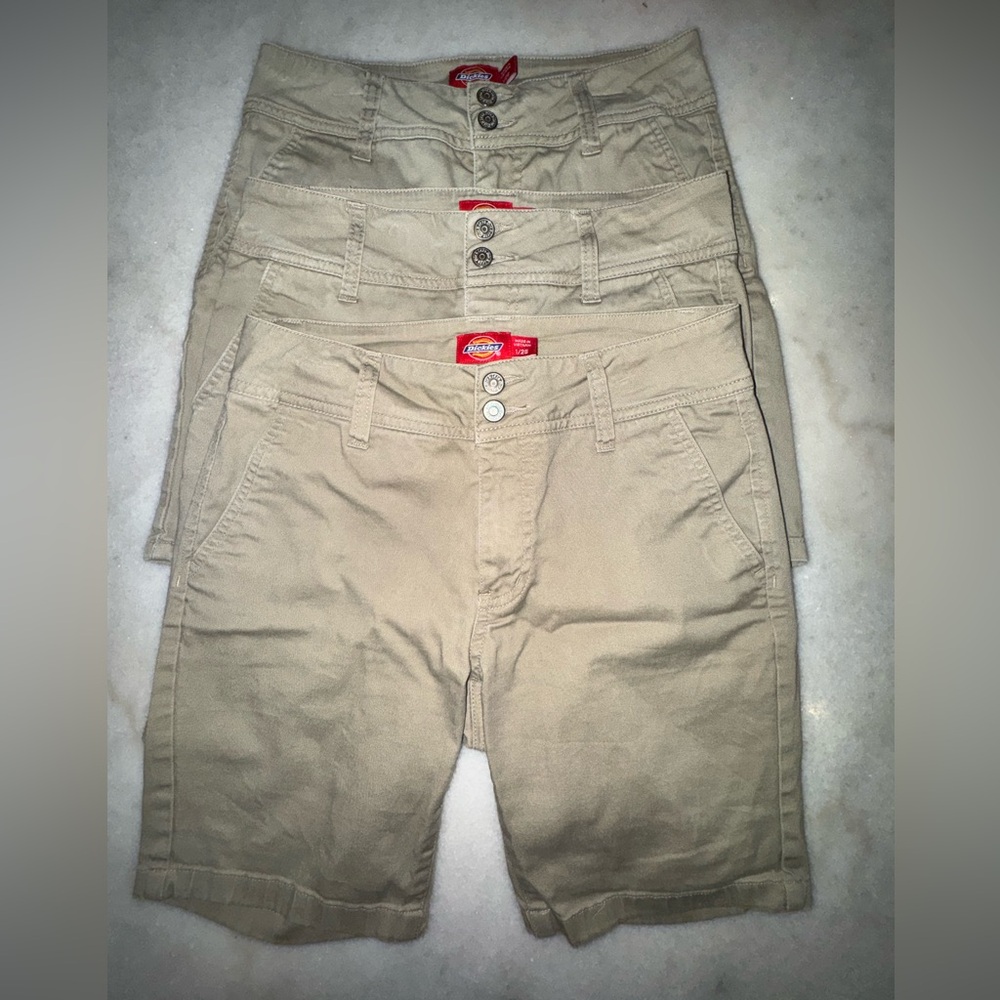 Dickies Khaki Short Bundle size 1 (3pairs)